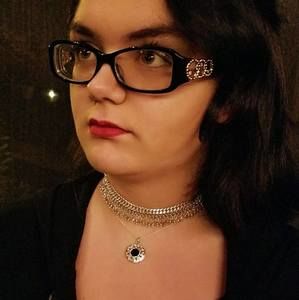 Meet your Posher, Lydia